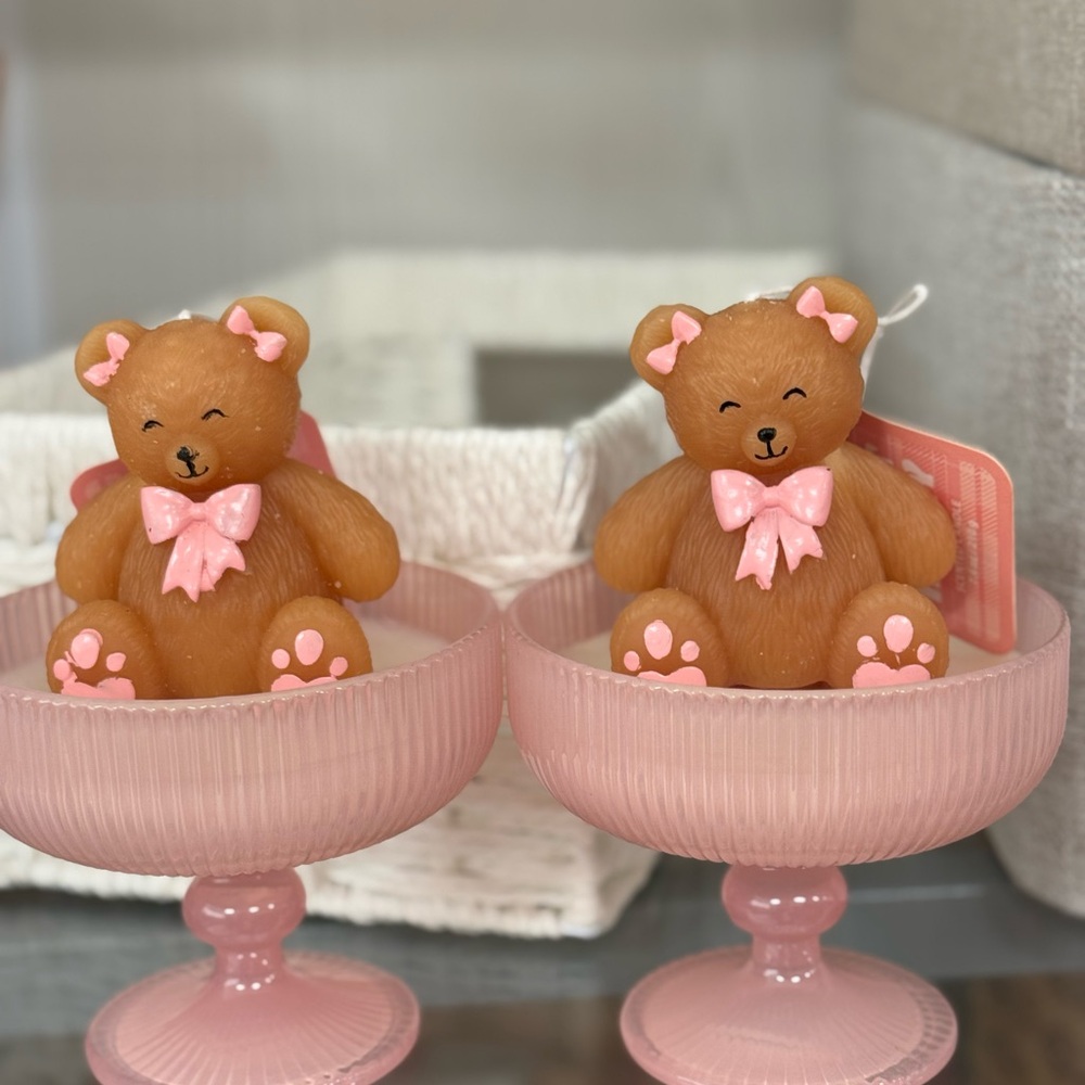 2  Pink bow bear Candles